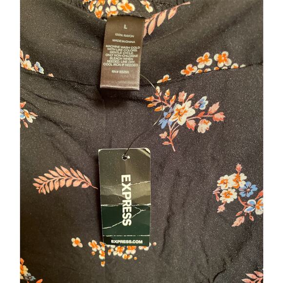 Womans Shorts Elastic Waist Large NWT and Extra Large -Express and LA BLANCA Lot - Picture 4 of 11